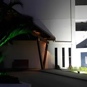 https://laguna-beach-flat-porto-de-galinhas-55590-000-24.portodegalinhashotels.com